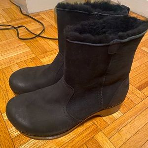 Dansko, size 36 black clogs